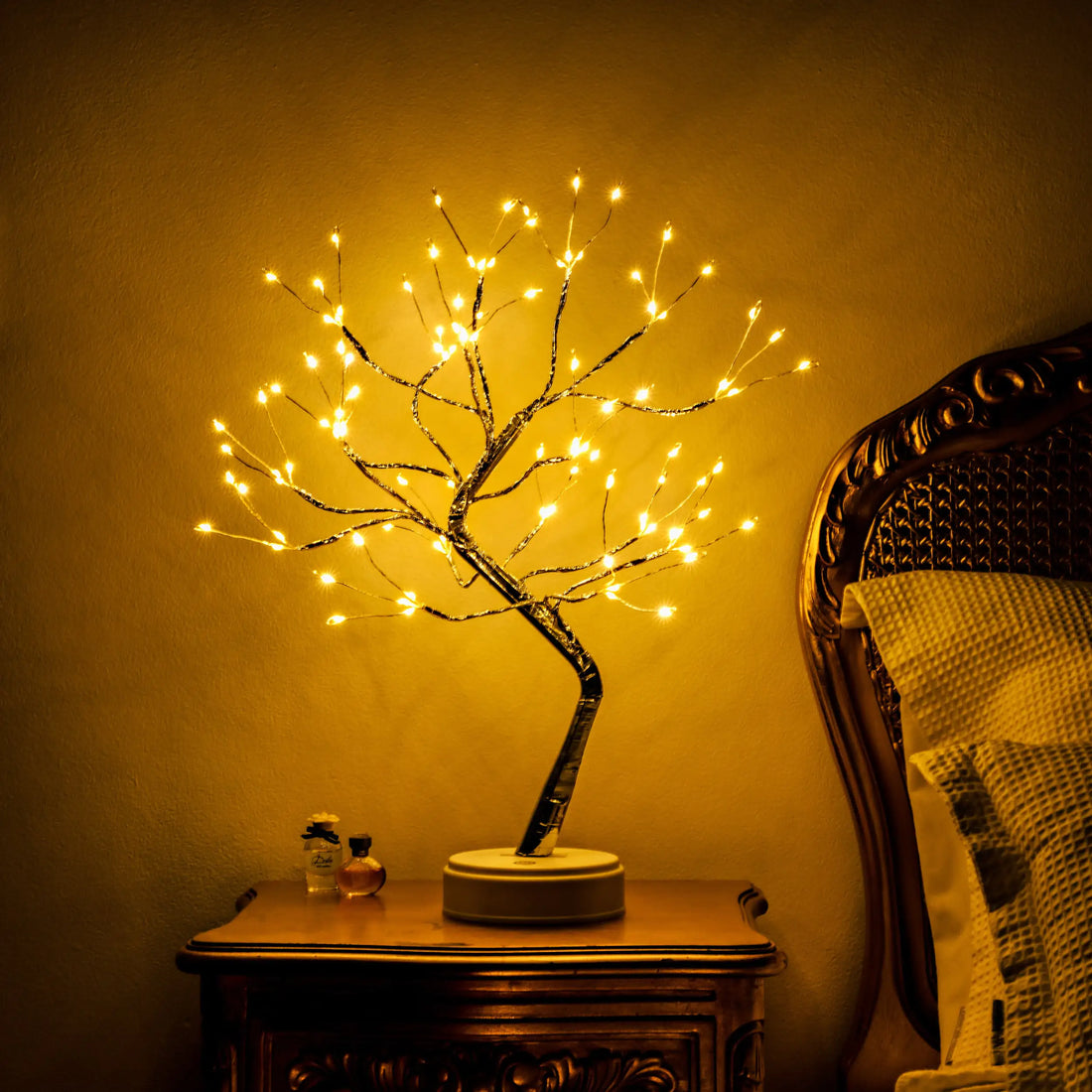 Fairy Light Spirit Tree, detail view 2