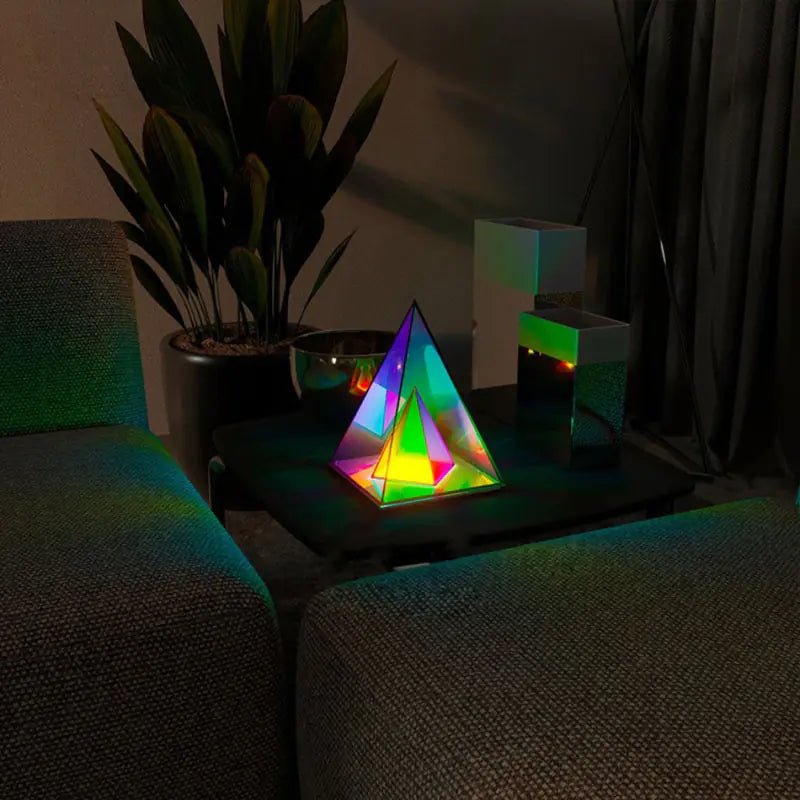 Pyramid Light, detail view 5