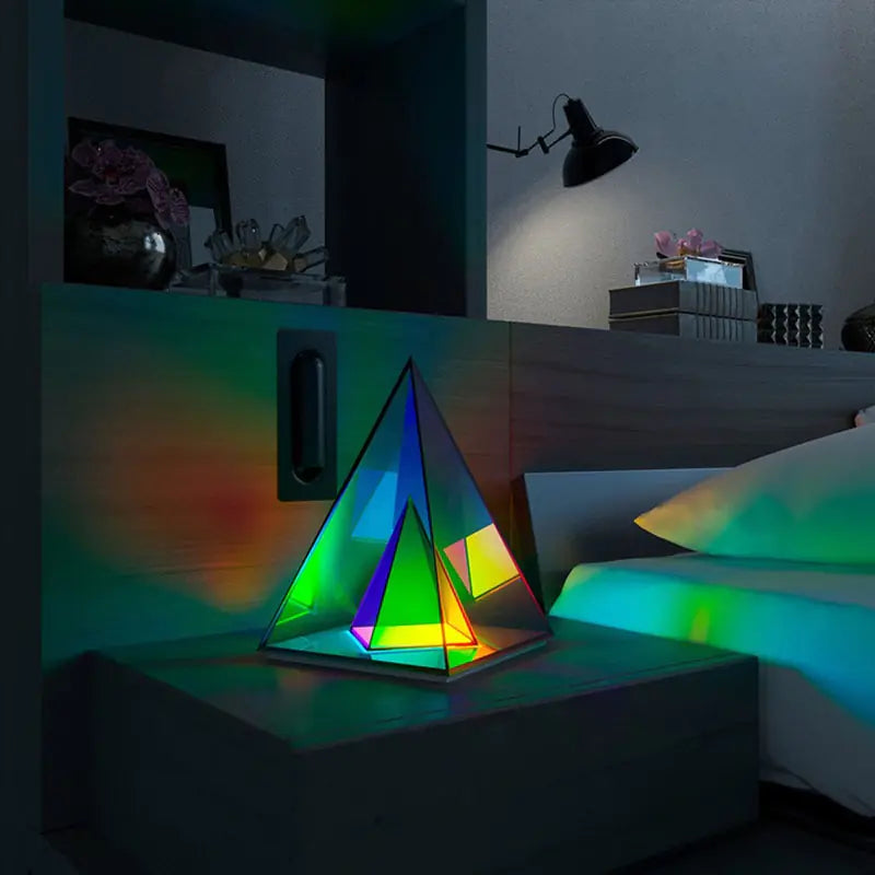 Pyramid Light, main view